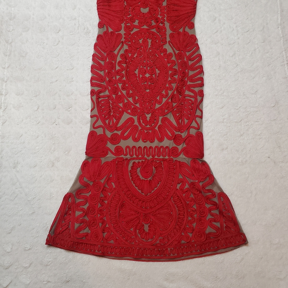 SOLD 🚫 JS Collections| Embroidered Soutache Trumpet Dress - Picture 4 of 11